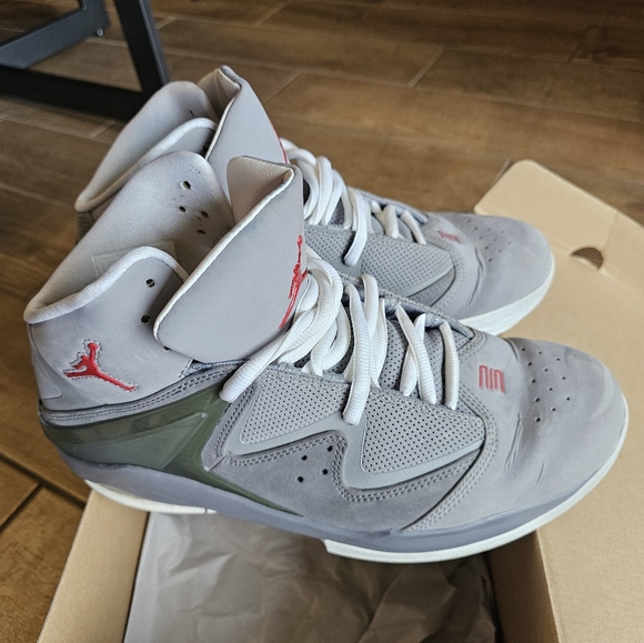 Nike Air Jordan Pure J Grey and Red - Picture 2 of 11